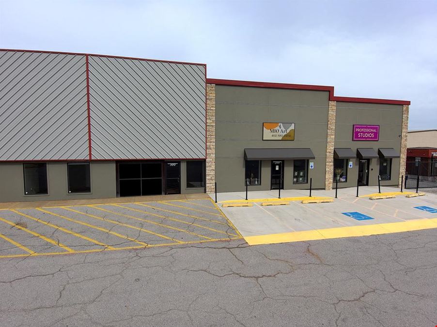 8921 Northwest Expwy, Oklahoma City, OK 73162